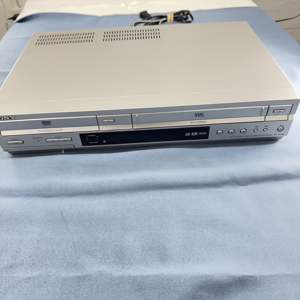 Sony SLV-D350P DVD Player/Video Cassette Recorder No Remote - Tested